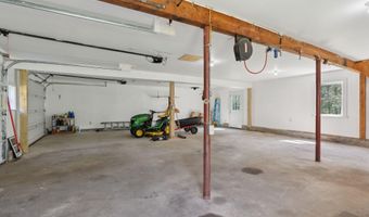 592 Old Stage Rd, Arrowsic, ME 04530