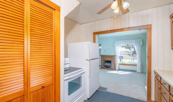 11103 N Luce Rd, Alma, MI 48801