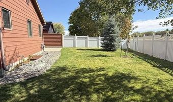 2358 Meadowlark Ct, Cody, WY 82414