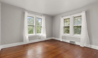 719 S STATE St, Appleton, WI 54911