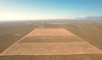 7 Mojave Dr, Adelanto, CA 92301