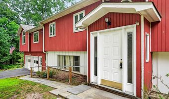 11 Kent Rd, Airmont, NY 10952