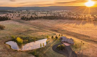 10771 E Langell Valley Rd, Bonanza, OR 97623