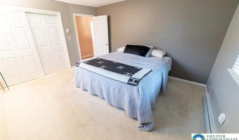 910 N 12th St, Allentown, PA 18102