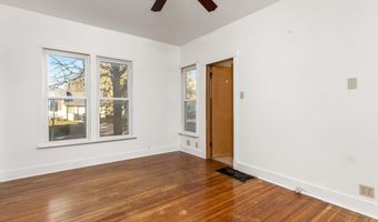 826 Duff Ave Ave, Ames, IA 50010