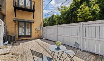 1946 LIGHT St, Baltimore, MD 21230