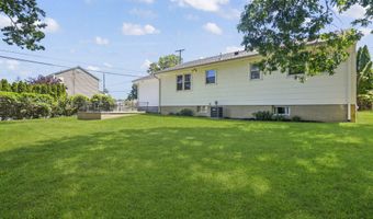 500 Surf Ave, Beachwood, NJ 08722
