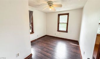 987 Boone St, Akron, OH 44306