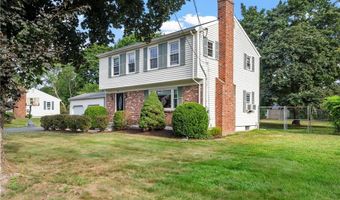 41 Thomas Leighton Blvd, Cumberland, RI 02864