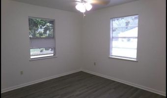 204 Dobbs St, Benton, AR 72015