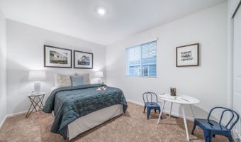 22302 E 38th Pl, Aurora, CO 80019