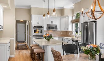 7 MANOR KNOLL Ct, Baldwin, MD 21013