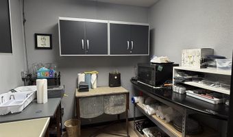110 E State St, Algona, IA 50511