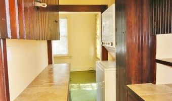 2 W Broadway, Bangor, ME 04401