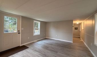 48 Bushey St, Ashland, ME 04732