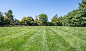 402 DERRYTOWN Dr, Bear, DE 19701