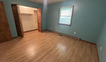 186 View Rd, Alderson, WV 24910