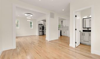 512 BICKFORD Ave, Rockville, MD 20850