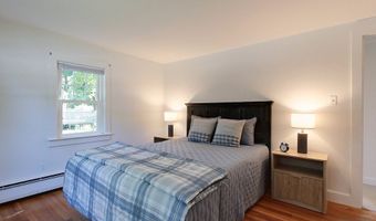 16 Rangeway Rd, Billerica, MA 01862