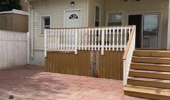 14 MEADOW St, Bayonne, NJ 07002