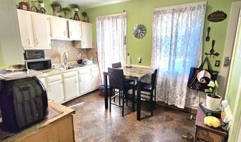 10-12 Clarkson St, Ansonia, CT 06401