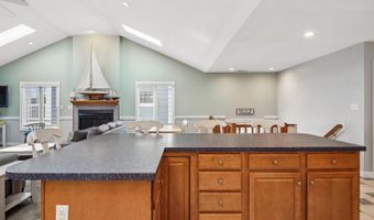 214 2ND St, Bethany Beach, DE 19930