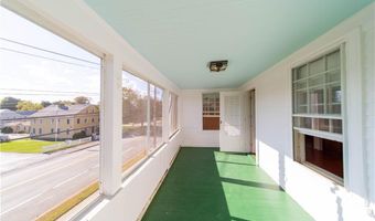 137 First Ave 2, East Greenwich, RI 02818