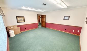 105 N Hickory St, Aberdeen, MS 39730