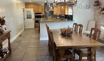 602 Murray St, Wapakoneta, OH 45895