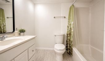 120 BLUE POINT Way 170, Altamonte Springs, FL 32701