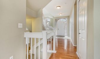 5974 Versailles Ave E, Ann Arbor, MI 48103