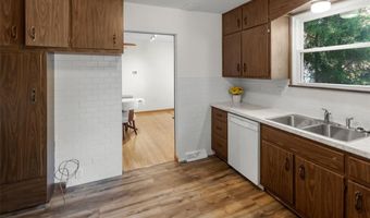 1110 Logan St, Alton, IL 62002