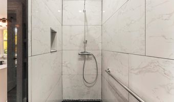 1339 WHEATSHEAF Ln, Abington, PA 19001