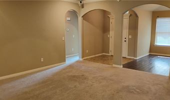 1911 Cypress St, Bentonville, AR 72713