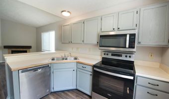 3518 Westbay Dr, Columbus, OH 43231