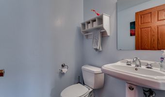 E7009 Jackson Rd, Algoma, WI 54201