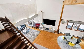 17 Basswood Ct, Albrightsville, PA 18210