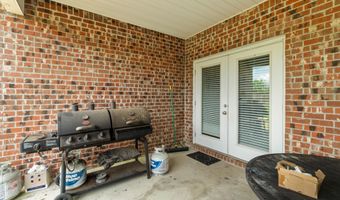 7004 Glen Eagle Dr, Biloxi, MS 39532