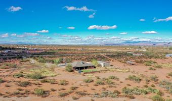 184 La Luz Gate Rd, Alamogordo, NM 88310