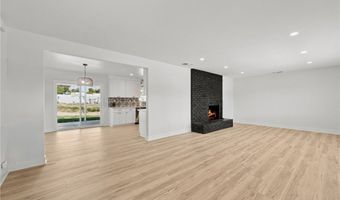 12371 5th St, Yucaipa, CA 92399