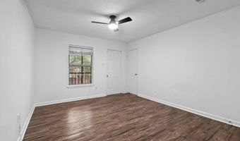 4624 Parkoaks Dr #6, Baton Rouge, LA 70816