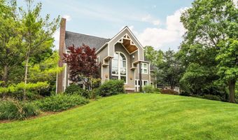 2529 Thornapple Dr, Ann Arbor, MI 48103