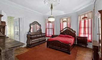 100 BROADWAY, Bayonne, NJ 07002