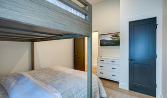 21 Hidden Glade Dr, Bartlett, NH 03845