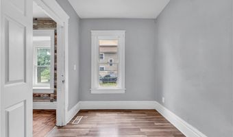1174 La Croix Ave 1, Akron, OH 44307