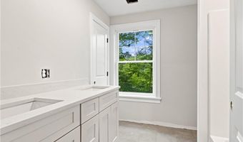 172 Pine Swamp Rd, Cumberland, RI 02864