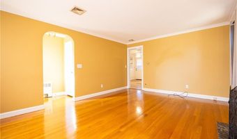31 Celestia Ave, Cranston, RI 02920