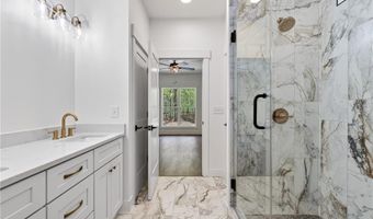 2206 N Asheboro School Rd, Asheboro, NC 27205