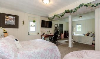 3 Blue Spruce Dr, Coventry, RI 02816