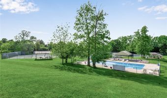 124 Northill Dr A, Amherst, NY 14221